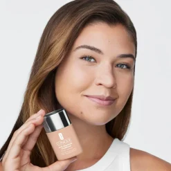 Anti-Blemish Solutions Liquid Makeup Foundation, CN 52 Neutral
