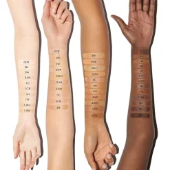 Backstage Face & Body Foundation, 4WO