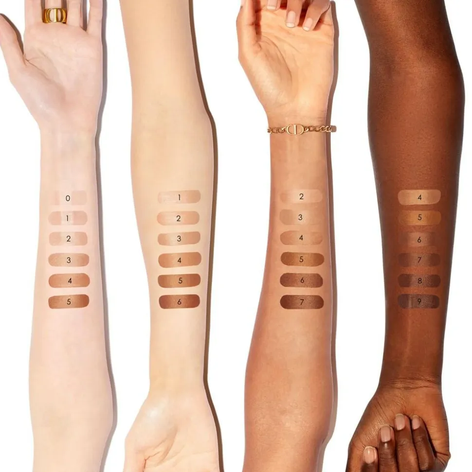 Forever Glow Star Filter Complexion Sublimating Fluid, 4N, 30 ml