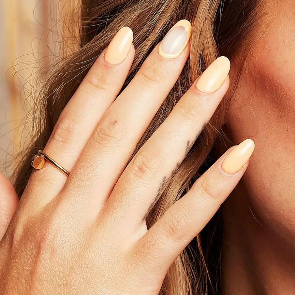 Gel iQ Nail Polish, 1096 Milky White