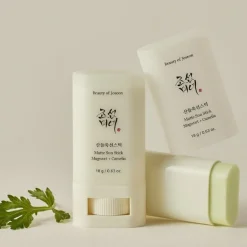 Matte Sun Stick: Mugwort + Camelia SPF50 PA++++, 18 g