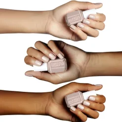Nail Polish, 121 Topless And Barefoot