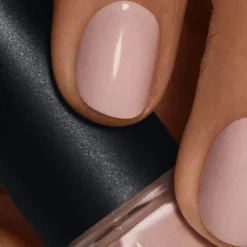Neglelak, Silky Lilac