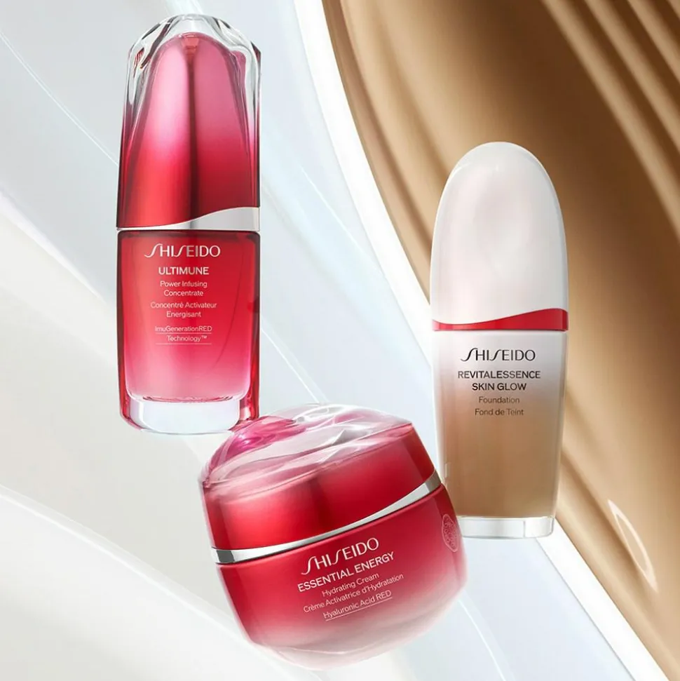 Revitalessence Skin Glow SPF 30 Foundation, R E 130