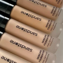 Skincare Foundation, 102 Light